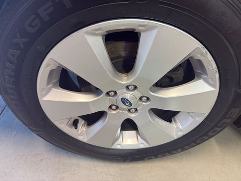 Used 2012 Subaru Outback 2.5i Limited w/ Moonroof Pkg image 32