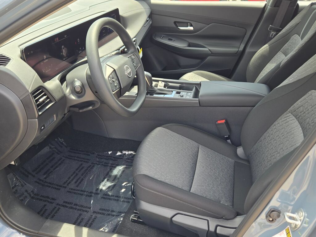 Used 2026 Nissan Sentra SV w/ Floor Mat Package FWD image 16