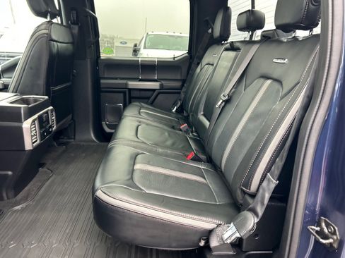 Certified 2019 Ford F150 Platinum w/ Equipment Group 701A Luxury image 11