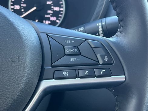 Used 2021 Nissan Sentra SV image 28