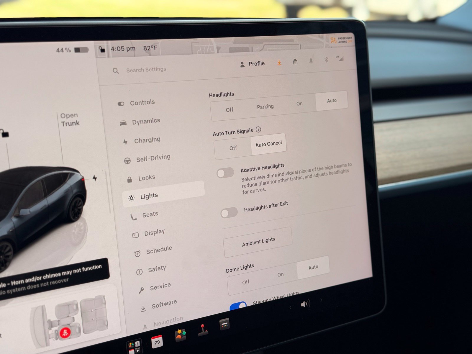 Used 2024 Tesla Model Y Long Range RWD image 40