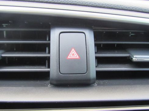 Used 2019 Honda Civic Sport image 29