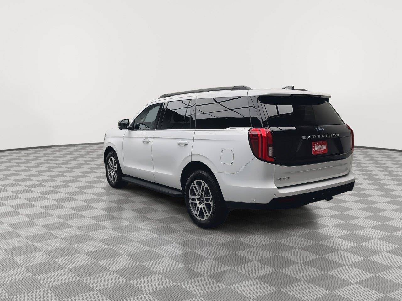Certified 2025 Ford Expedition Active AWD/4WD image 43