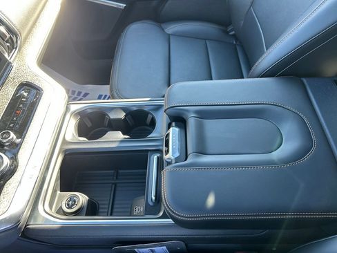 New 2026 Ford Expedition Tremor image 25