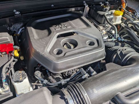 Used 2024 Jeep Wrangler Sport S w/ LED Headlamp & Fog Lamp Group image 22