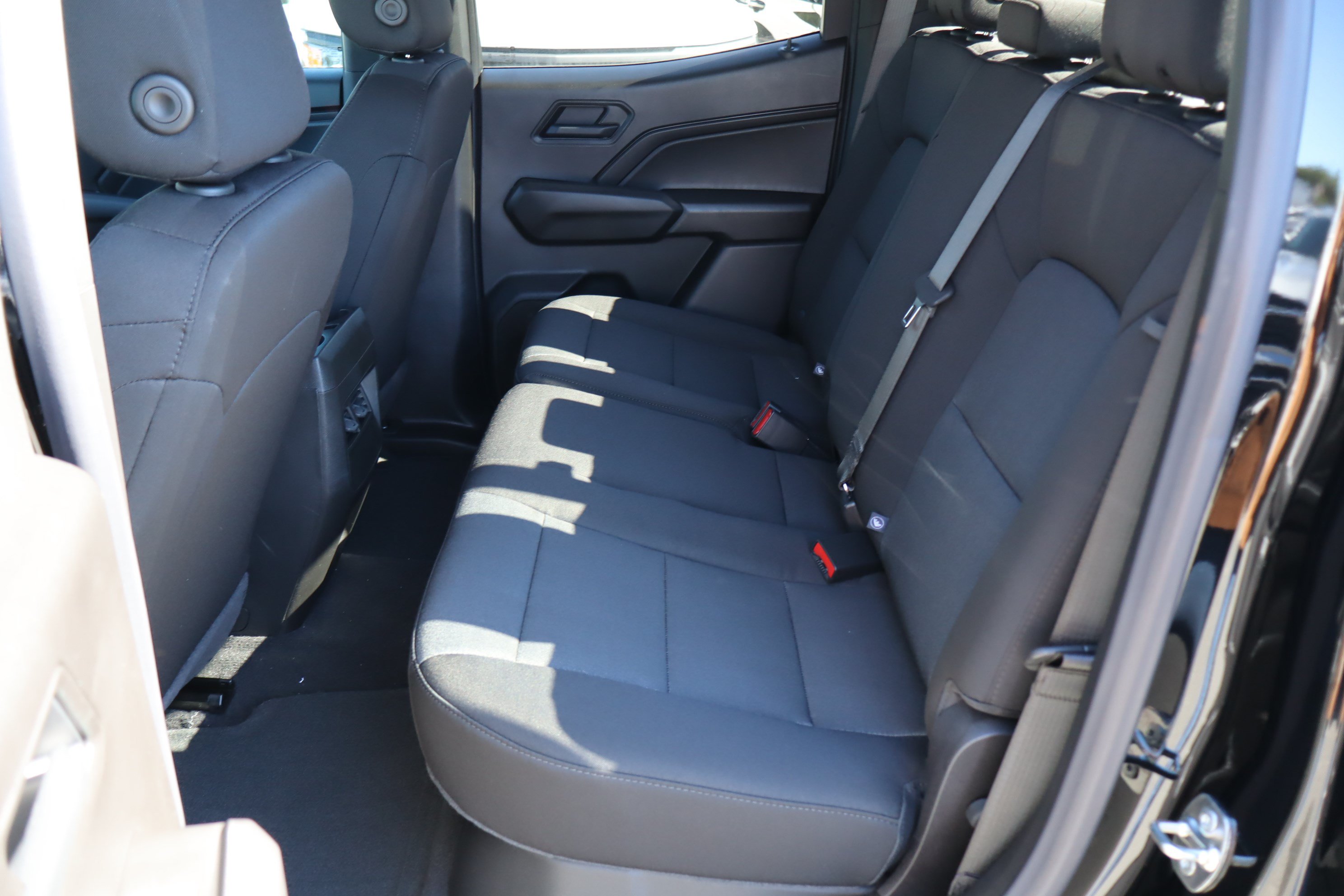 New 2026 Chevrolet Colorado Trail Boss AWD/4WD image 20