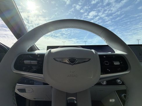 New 2026 Genesis GV70 2.5T Advanced image 11