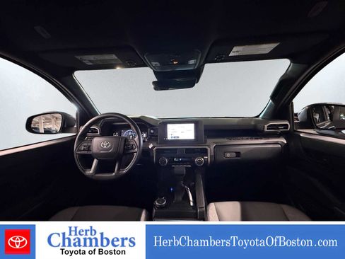 Used 2026 Toyota Tacoma SR5 AWD/4WD image 5