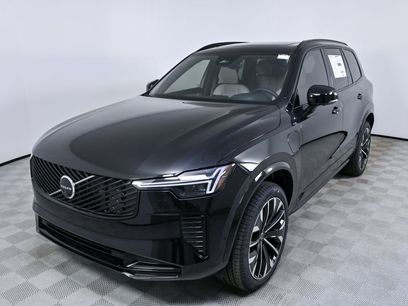 New 2026 Volvo XC90 T8 Ultra w/ Protection Package