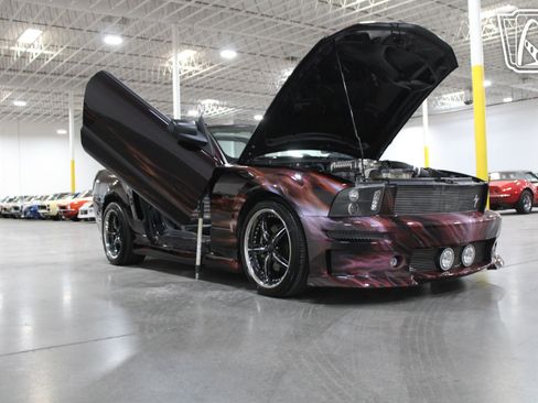 Used 2007 Ford Mustang GT RWD image 14