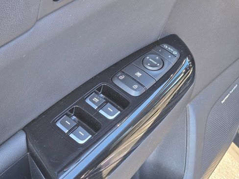 Used 2020 Kia Sportage EX w/ Option Group 15 AWD/4WD image 32