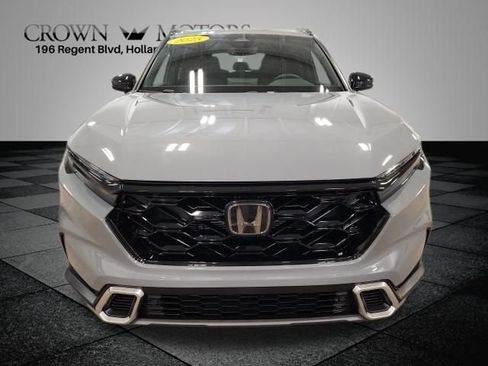 Used 2025 Honda CR-V Sport Touring image 8