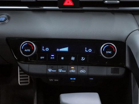 Certified 2026 Hyundai Elantra Sport FWD image 17