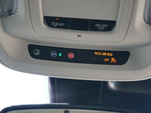 Used 2023 Buick Envision Preferred image 34