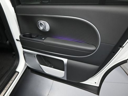 New 2026 Hyundai Ioniq 9 Limited image 41