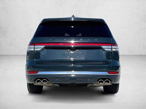 Used 2025 Lincoln Aviator Black Label image 4
