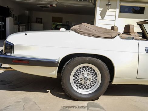 Used 1993 Jaguar XJS 4.0 Convertible RWD image 10