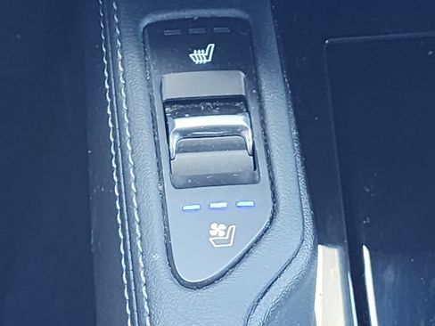 Used 2024 Kia Telluride EX w/ EX Captain's Chair Package AWD/4WD image 34