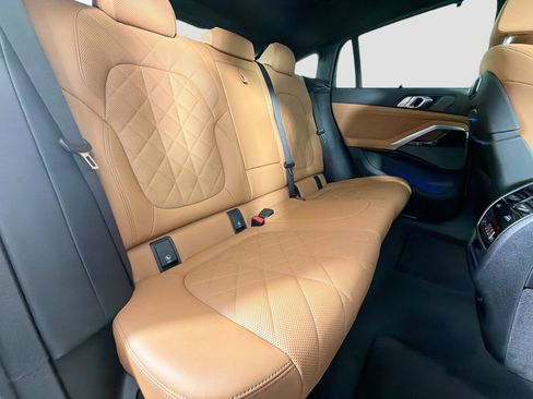 Certified 2024 BMW X6 xDrive40i w/ Executive Package image 29