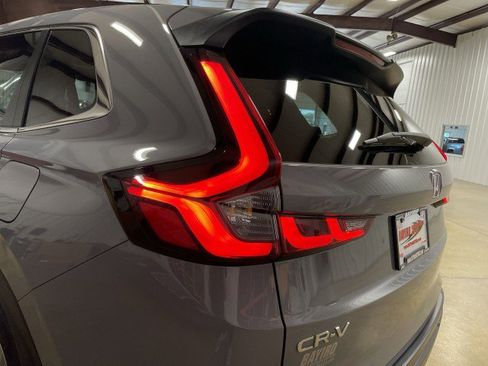 Used 2024 Honda CR-V EX-L image 25