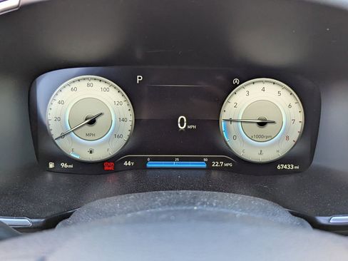 Used 2022 Hyundai Santa Fe Calligraphy w/ Cargo Package image 12