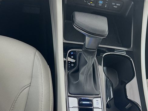 Used 2025 Hyundai Tucson SEL image 25