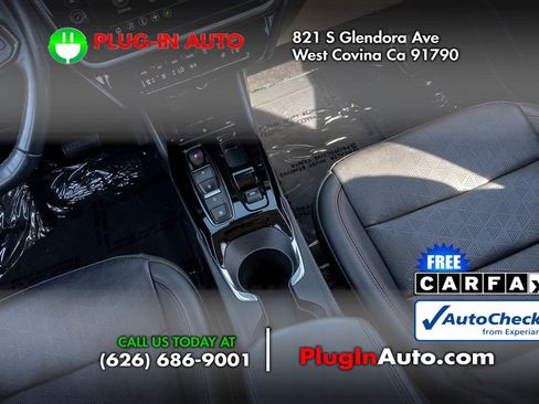 Used 2023 Chevrolet Bolt EUV LT w/ Convenience Package image 17