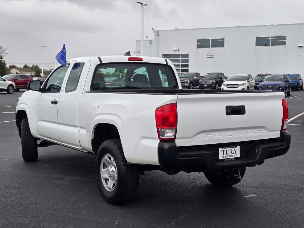 Used 2017 Toyota Tacoma SR RWD image 14