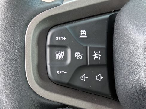 New 2025 Ford Bronco Outer Banks image 14