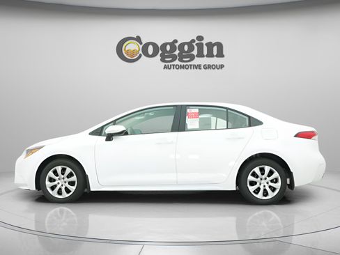 New 2026 Toyota Corolla LE FWD image 6