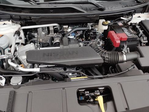 New 2026 Nissan Rogue SV AWD/4WD image 34