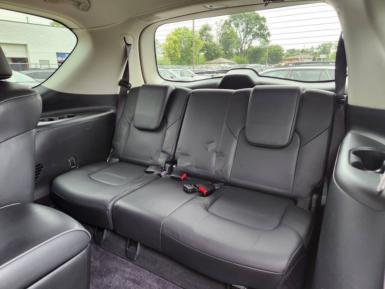 Used 2019 INFINITI QX80 Luxe w/ All-Season Package AWD/4WD image 14