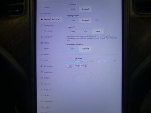 Used 2020 Tesla Model S Long Range Plus image 12