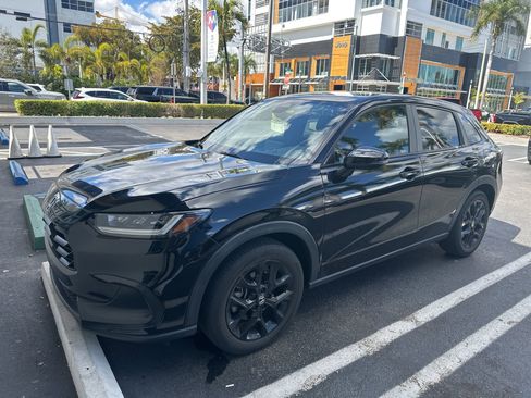 Certified 2023 Honda HR-V Sport image 9