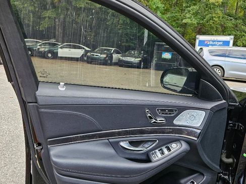 Used 2019 Mercedes-Benz S 450 Sedan image 12