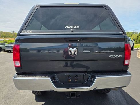 Used 2018 RAM 2500 Tradesman w/ Chrome Appearance Group AWD/4WD image 3