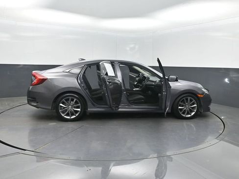 Used 2019 Honda Civic EX image 36