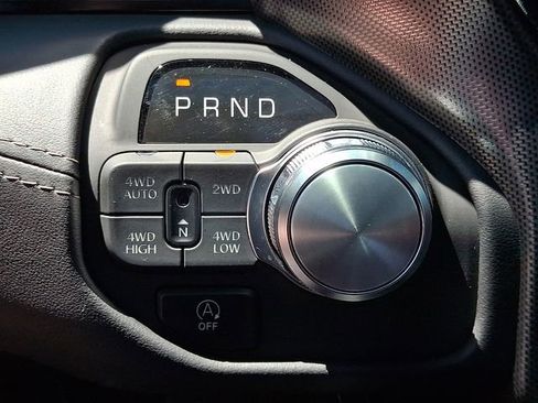 Used 2025 RAM 1500 Limited AWD/4WD image 15