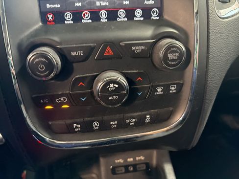 Used 2018 Dodge Durango SXT w/ Quick Order Package 2BB image 25