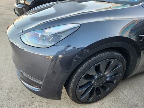Used 2021 Tesla Model Y Performance image 7