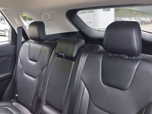 Used 2022 Ford Edge Titanium w/ Equipment Group 301A AWD/4WD image 13