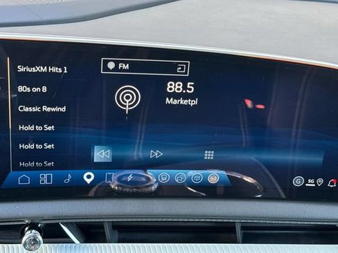 New 2026 Cadillac Optiq Sport 1 w/ LPO, Floor Liner Package AWD/4WD image 18