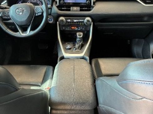 Used 2021 Toyota RAV4 XSE w/ XSE Grade Weather Package AWD/4WD image 30