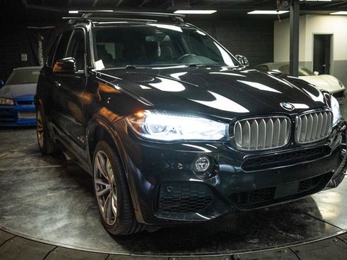 Used 2018 BMW X5 xDrive50i w/ M Sport Package image 5