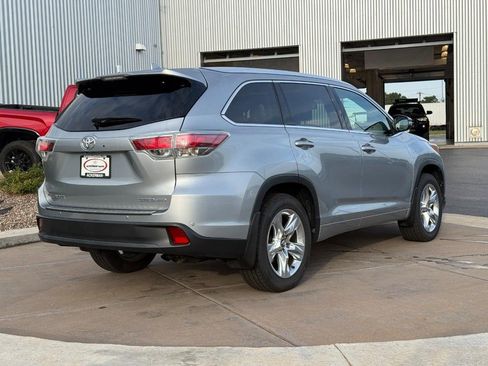 Used 2016 Toyota Highlander Limited AWD/4WD image 5