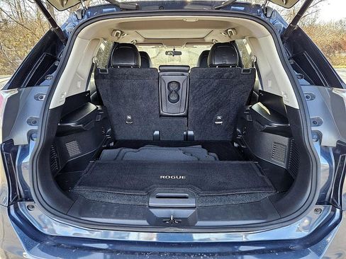 Used 2016 Nissan Rogue SL w/ SL Premium Package image 11