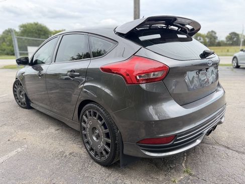 Used 2015 Ford Focus ST FWD image 5