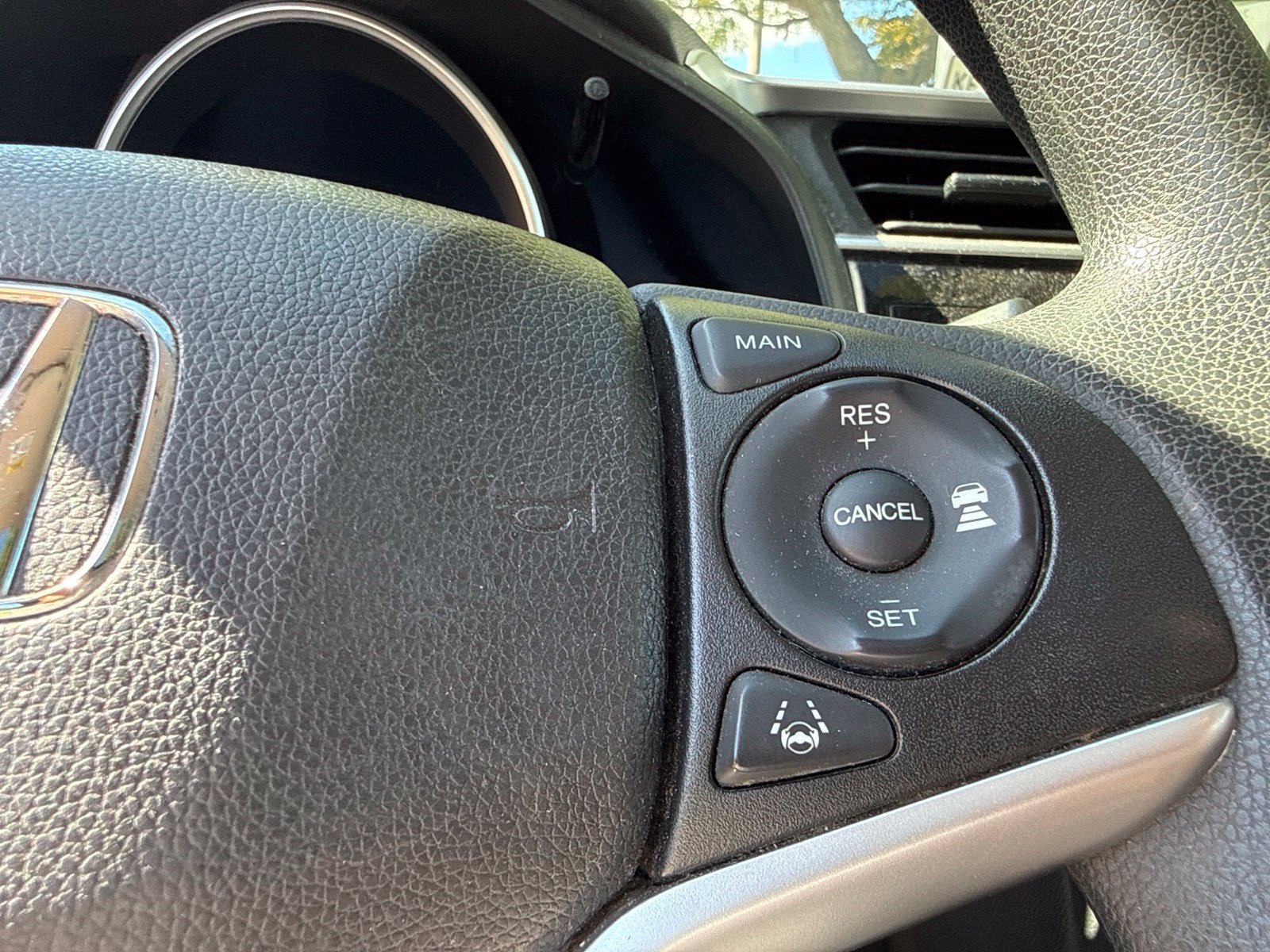 Used 2019 Honda Fit EX image 27