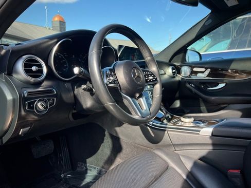 Used 2021 Mercedes-Benz C 300 4MATIC Sedan w/ Premium Package image 32