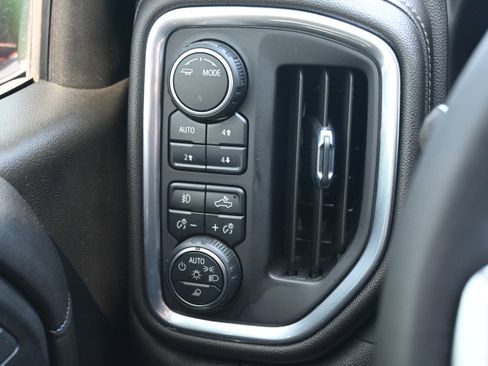 Used 2022 Chevrolet Silverado 1500 LT Trail Boss w/ Safety Package AWD/4WD image 29
